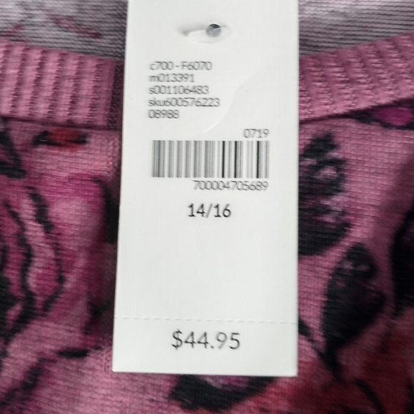Lane Bryant Floral Pullover Style  Top 14/16 - Picture 5 of 9